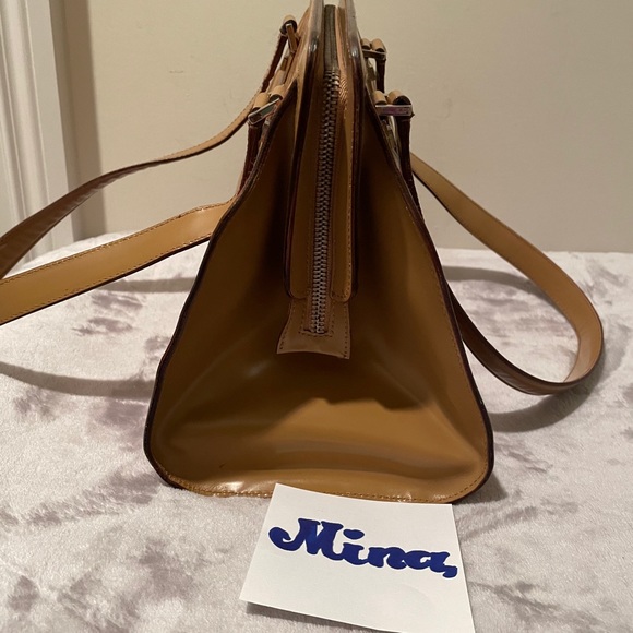 Authentic S.Ferragamo Vintage 1990Camel logo Milan Italy bag - Picture 3 of 14